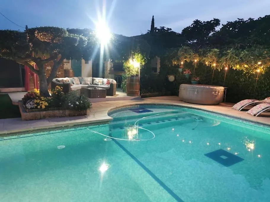 Appartement Le Jardin De Mae à Bouc-Bel-Air 0*,  France